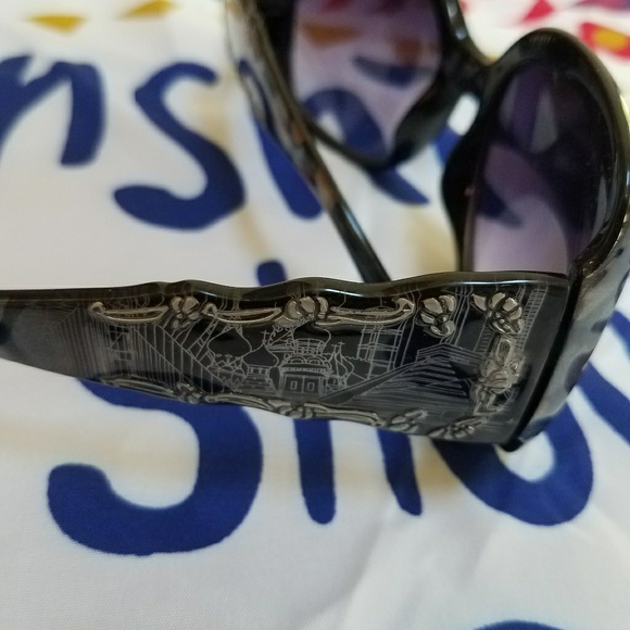 SUNGLASSES!! BEAUTIFUL detail!🌹 - Picture 5 of 7